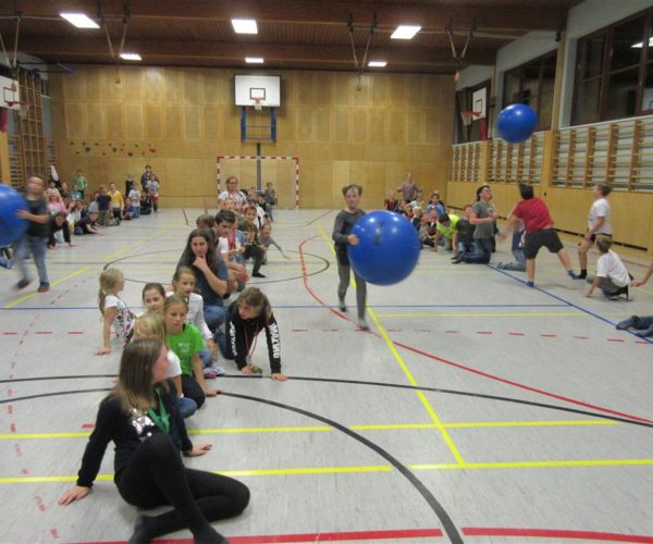 12_Miteinander