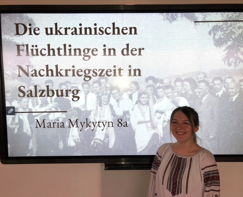 04_Maria Mykytyn bei der Präsentation ihrer VWA